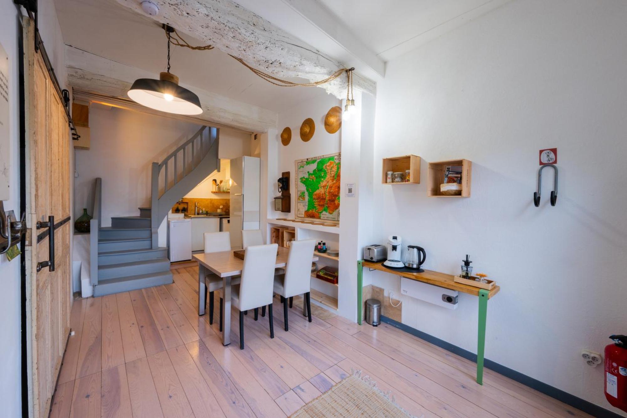 Chez La Fille De L Eclusier Apartment Castelnaudary Exterior photo